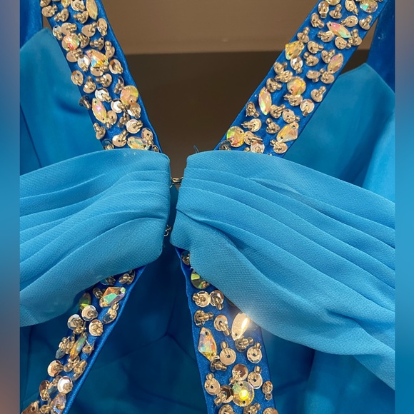 Backless Rhinestone Dress - Picture 3 of 10